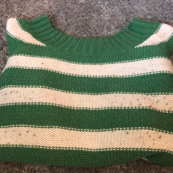 Green white sweater - Picture 1 of 2